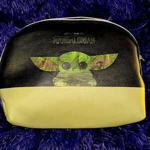Star Wars Mandalorian baby Yoda  makeup pouch